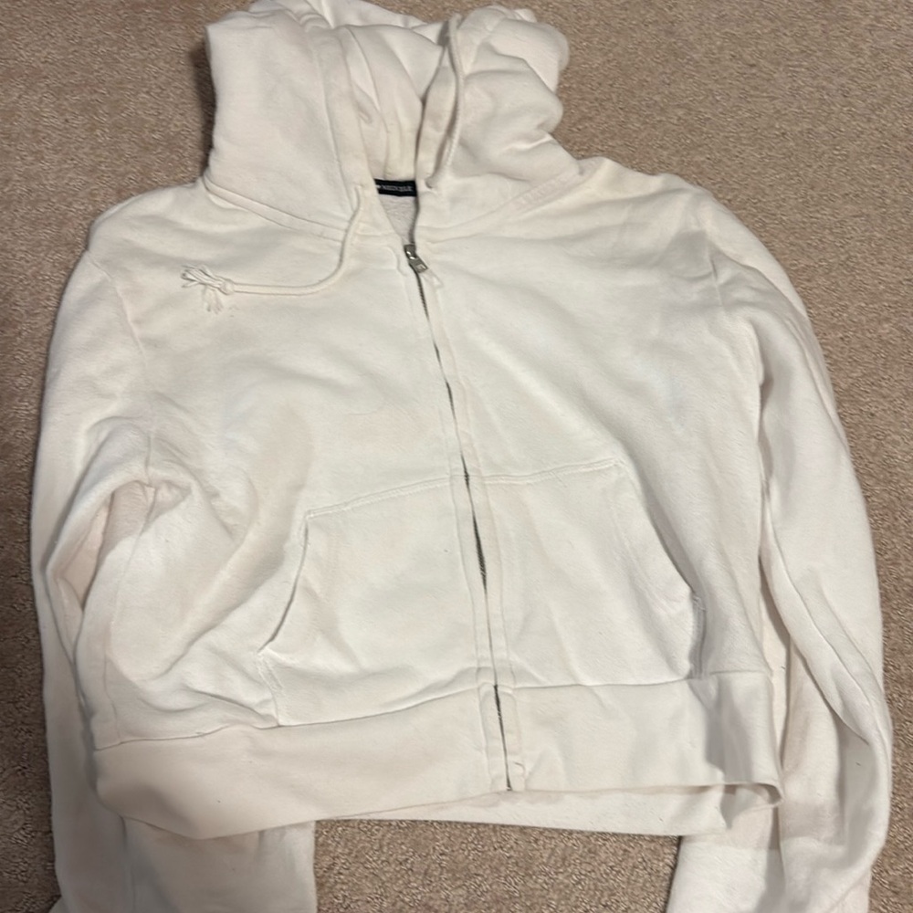 Brandy Melville Cropped zip up white